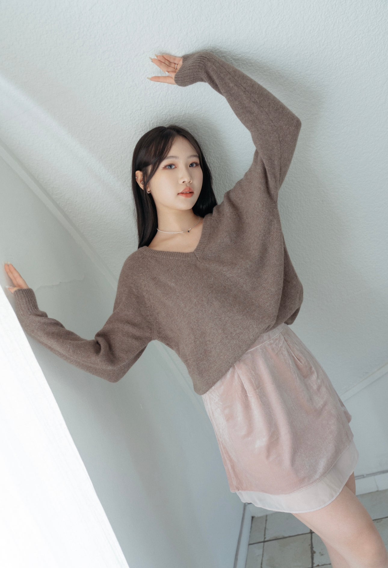 《KR TALLY SWEATER》-含有浣熊+羊毛成份-三色入